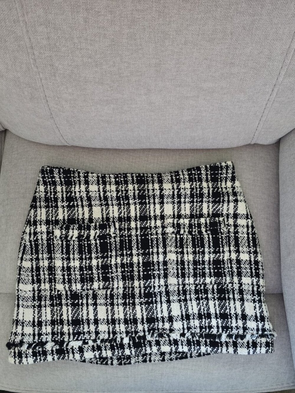 Zara Tweed skirt Large